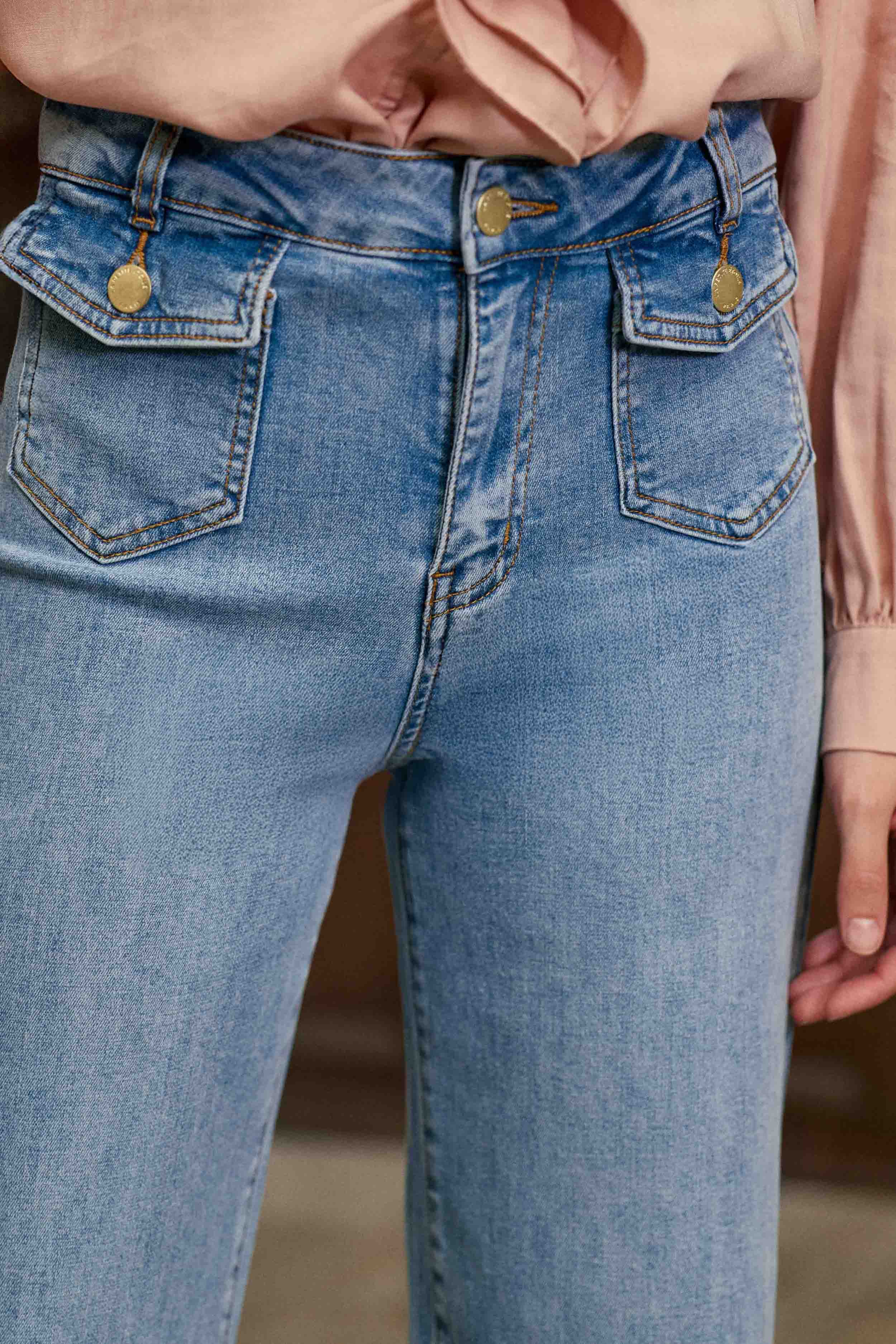 Peyton - Jean flare - Image 4