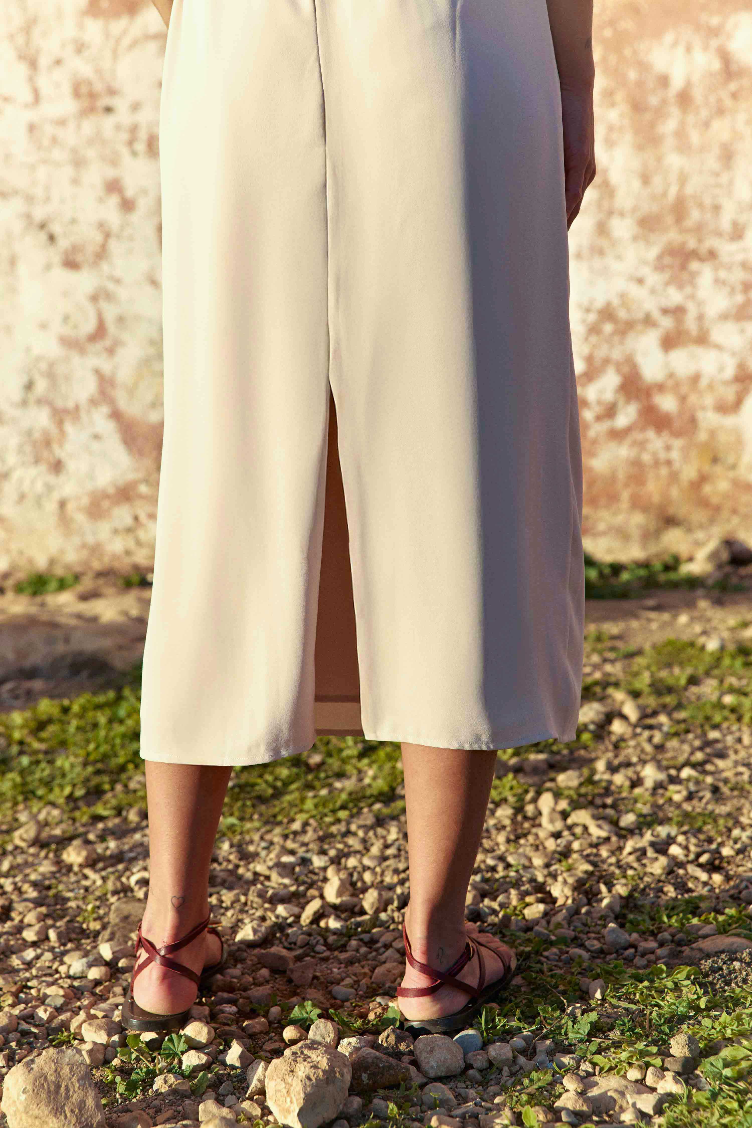 Rosa - Robe midi asymétrique - Image 6