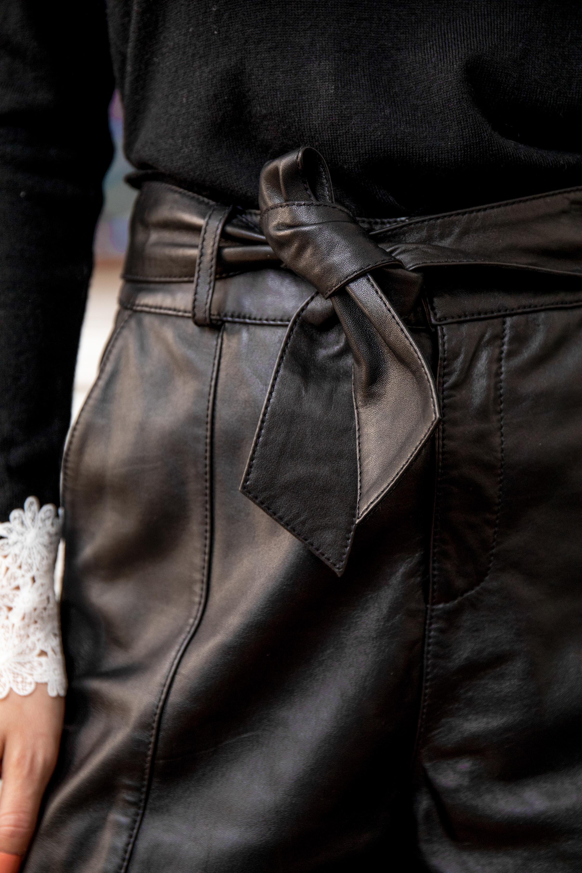 Racine - Short en cuir - Image 5