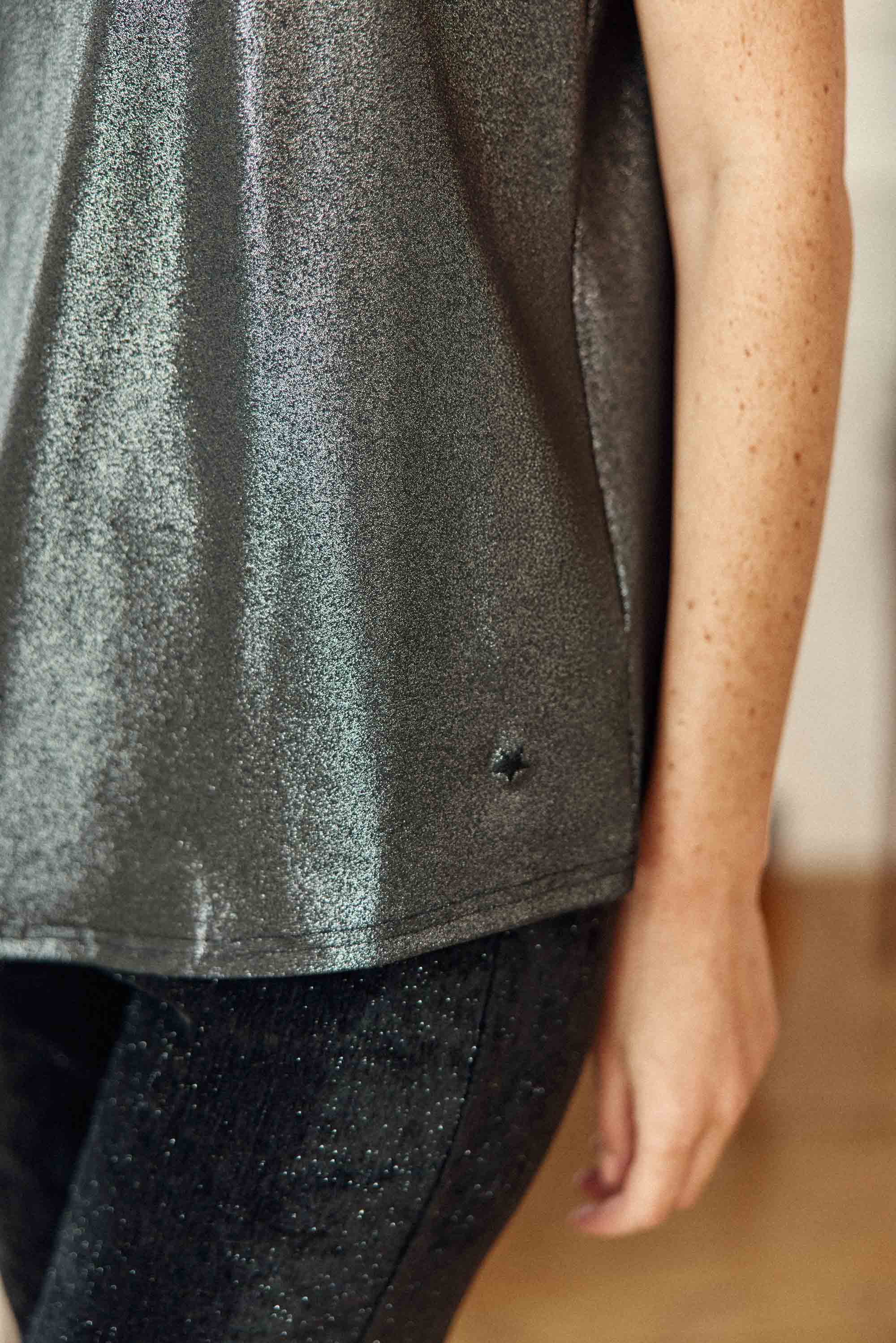 Tia - T-shirt - Image 4