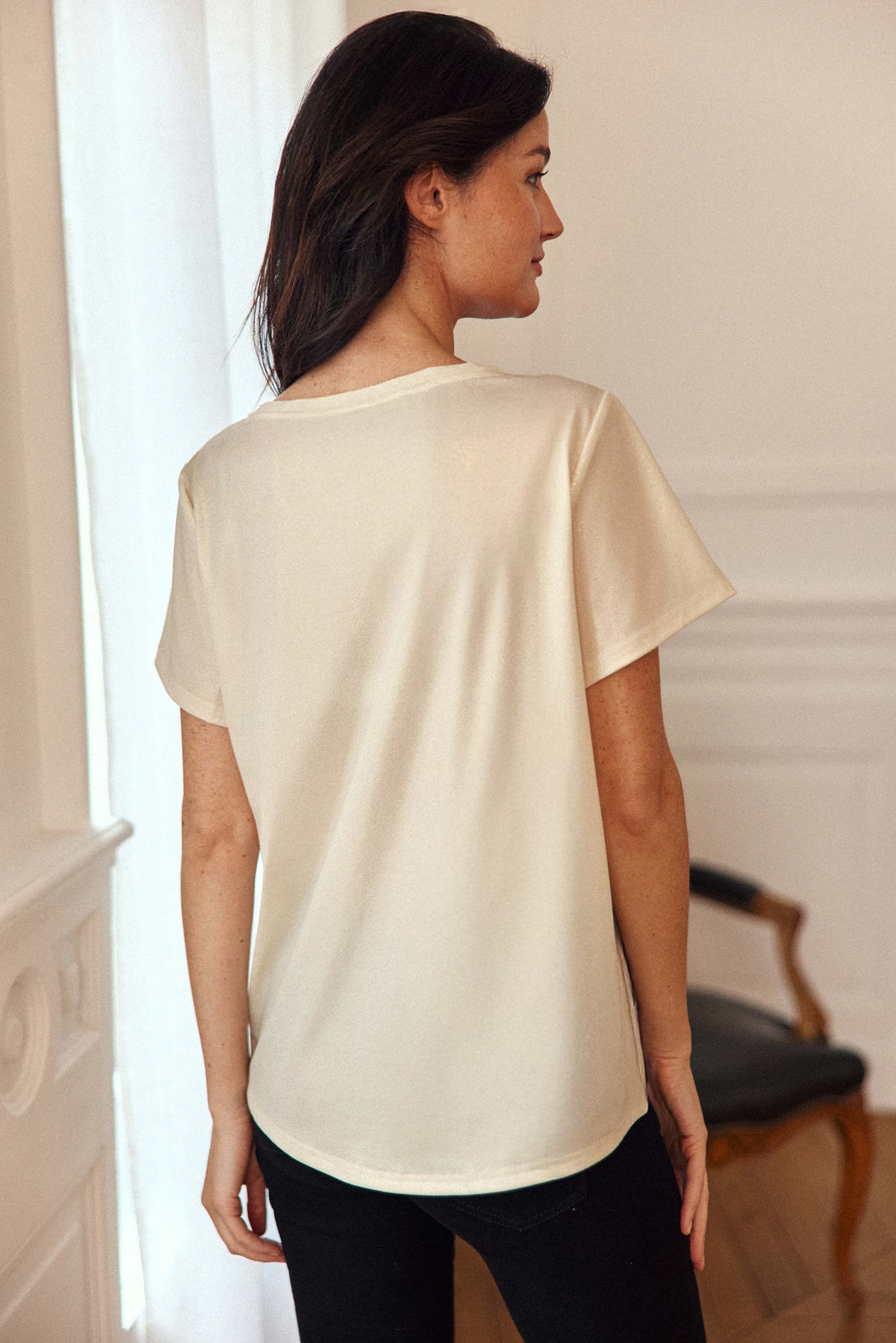 Tia - T-shirt - Image 5