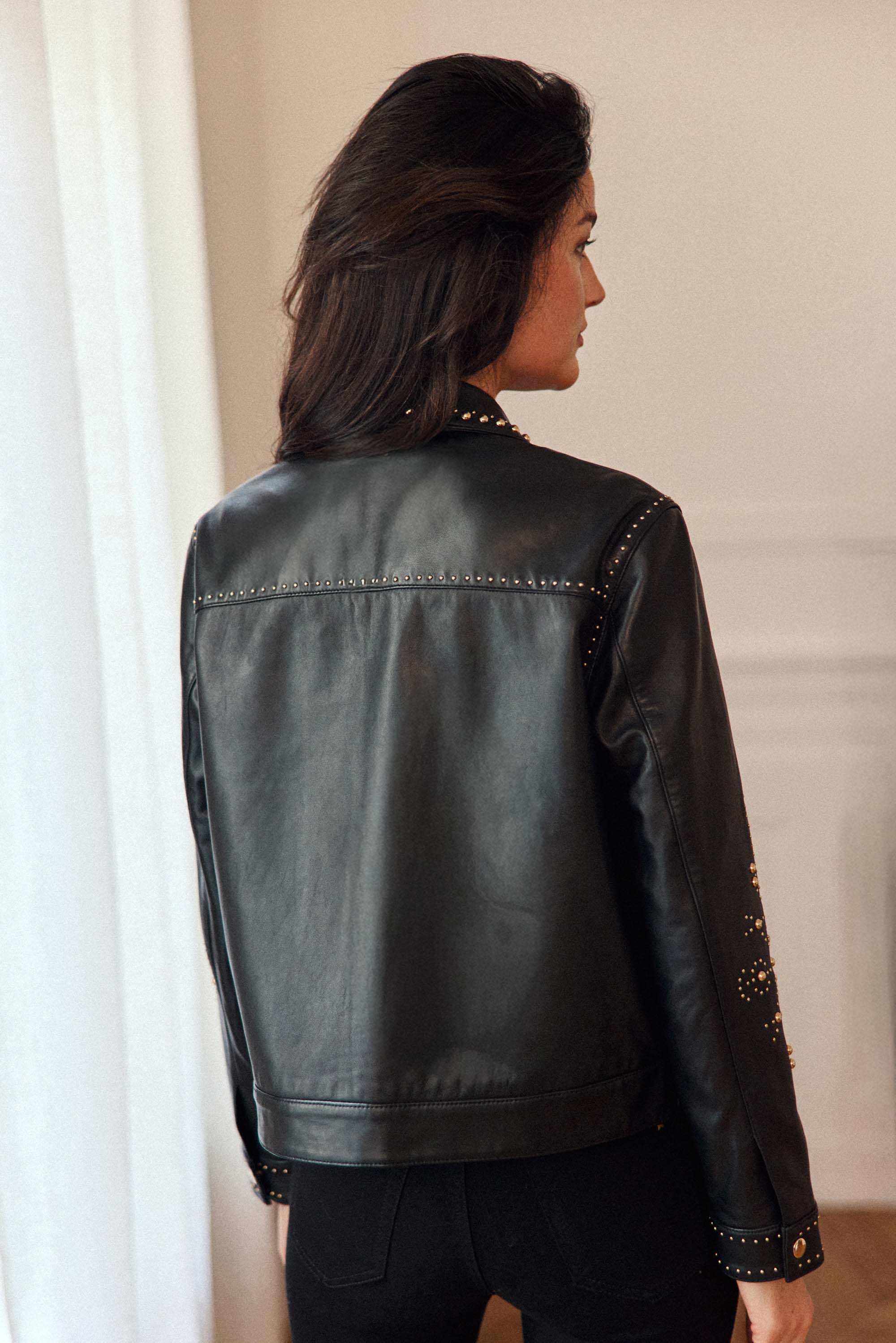 Firna - Veste en cuir cloutée - Image 4